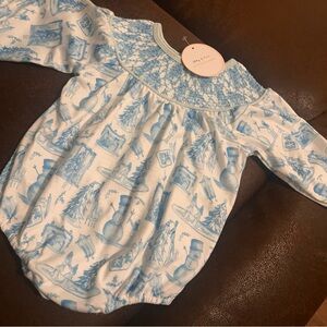 Christmas Blue and White Snowman Bubble